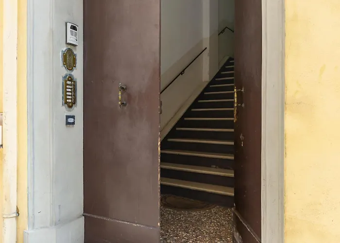 Apartment Amos - 5 Minutes From Piazza Maggiore