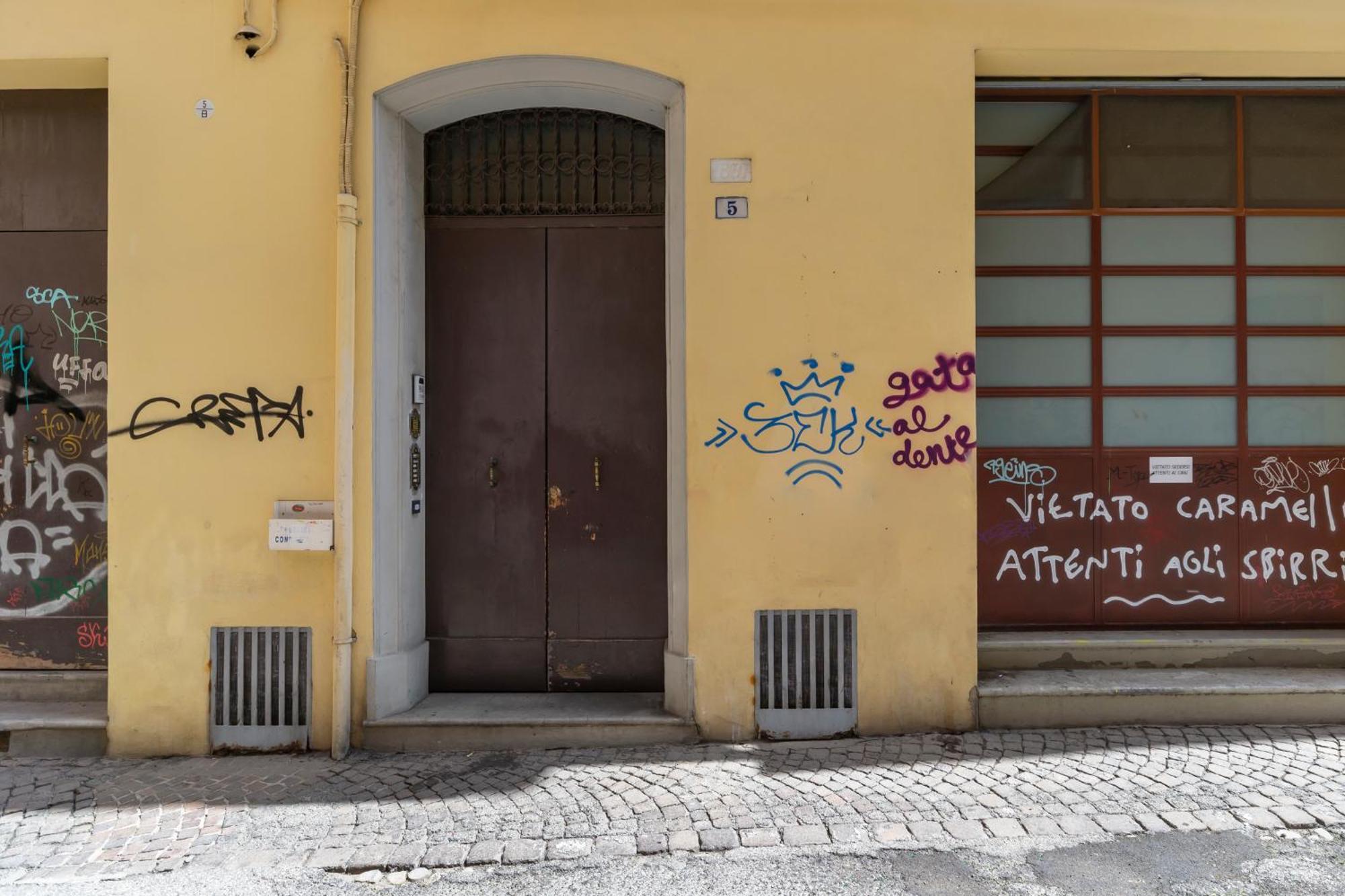 Apartment Amos - 5 Minutes From Piazza Maggiore